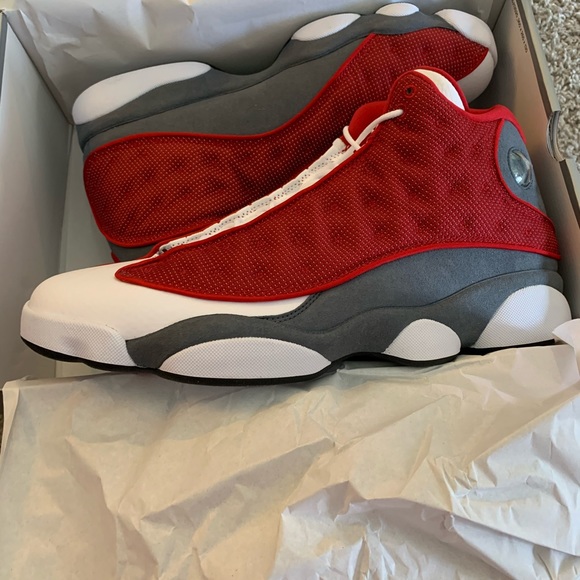 Jordan 13 Retro - Picture 2 of 5